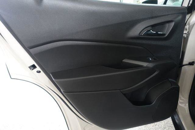 New 2026 Chevrolet Trax RS w/ Driver Confidence Package image 17