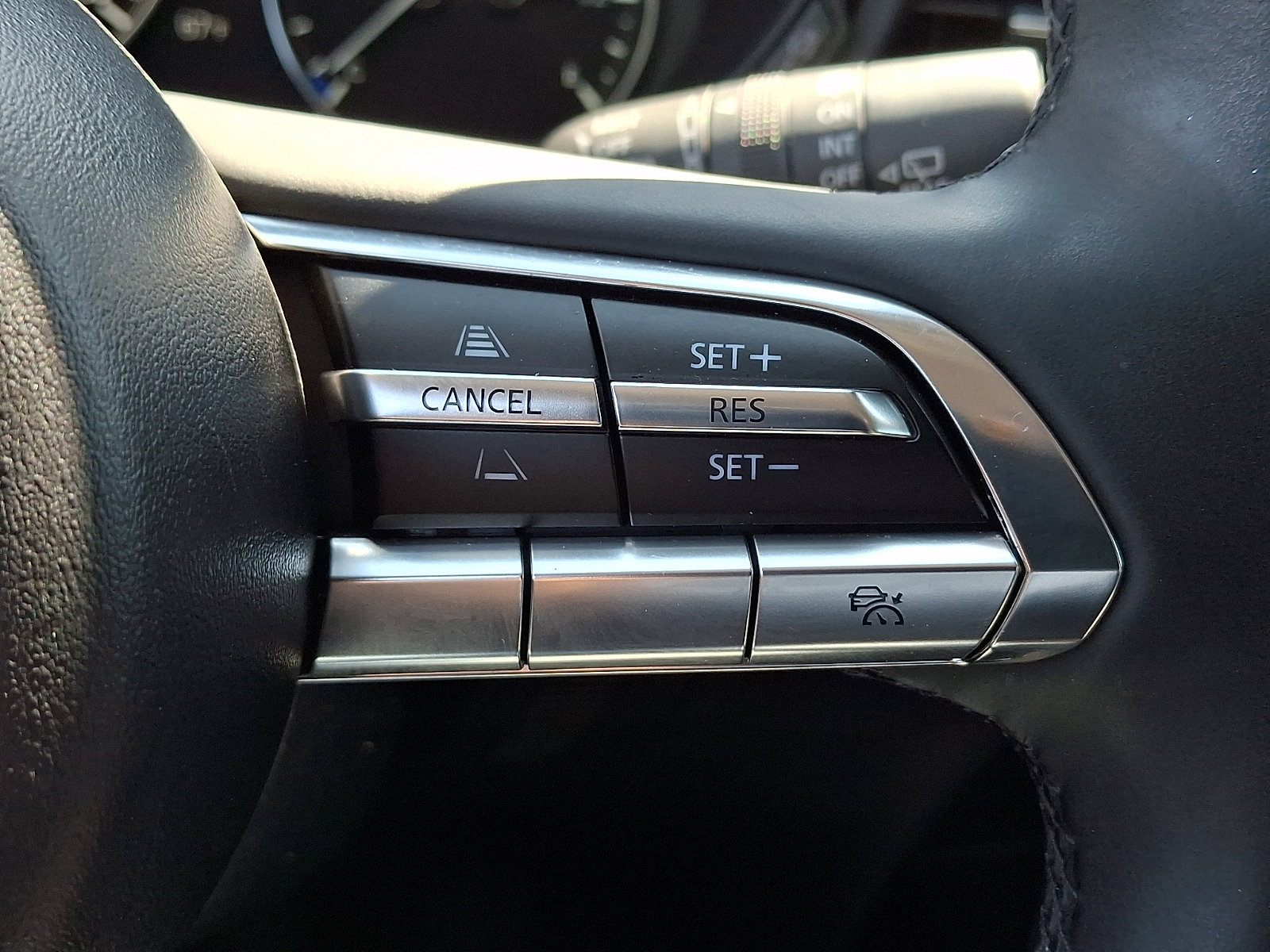 Certified 2023 MAZDA CX-30 AWD 2.5 S w/ Preferred Package image 24