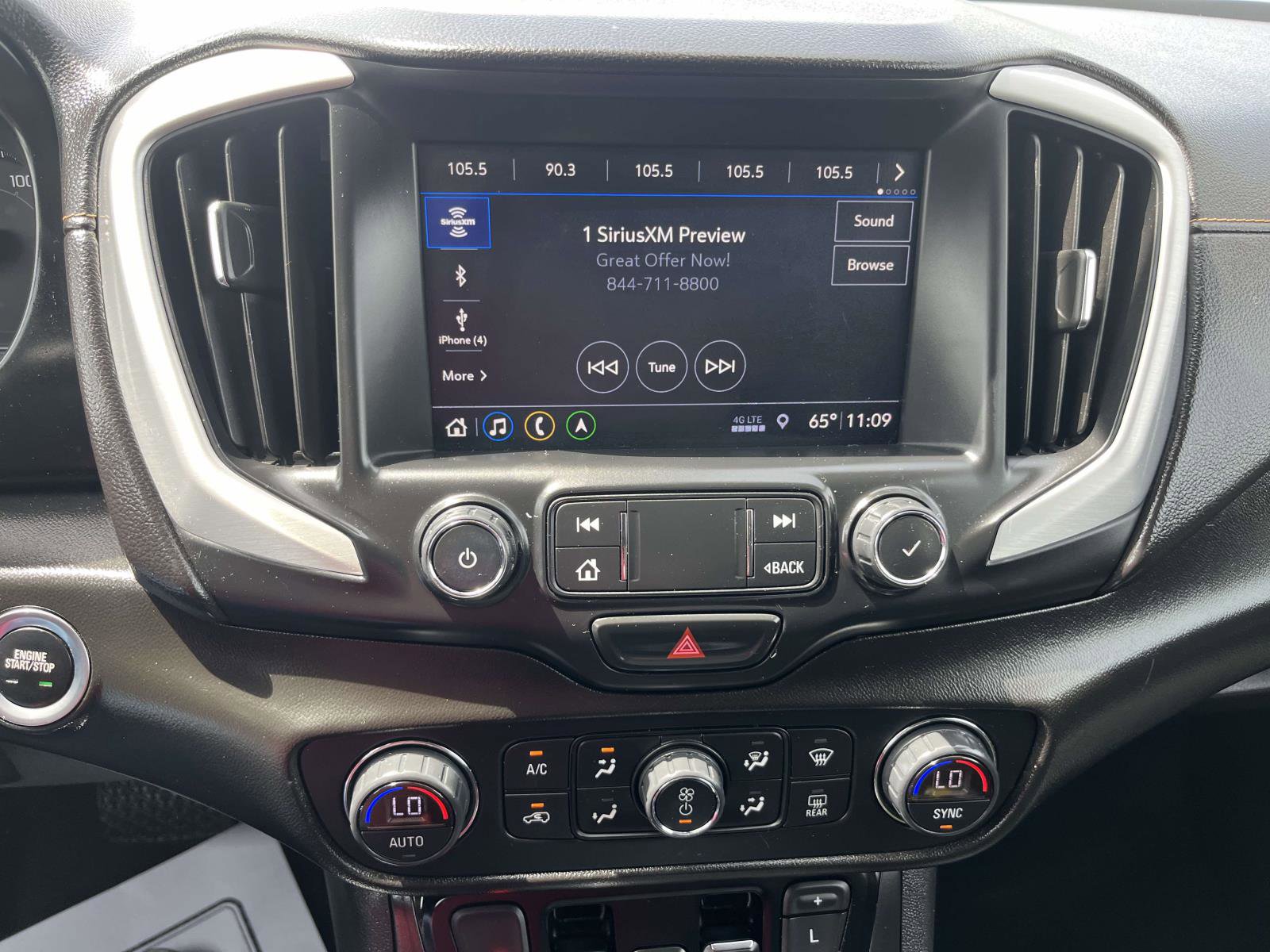 Used 2020 GMC Terrain SLE w/ Driver Convenience Package FWD image 14