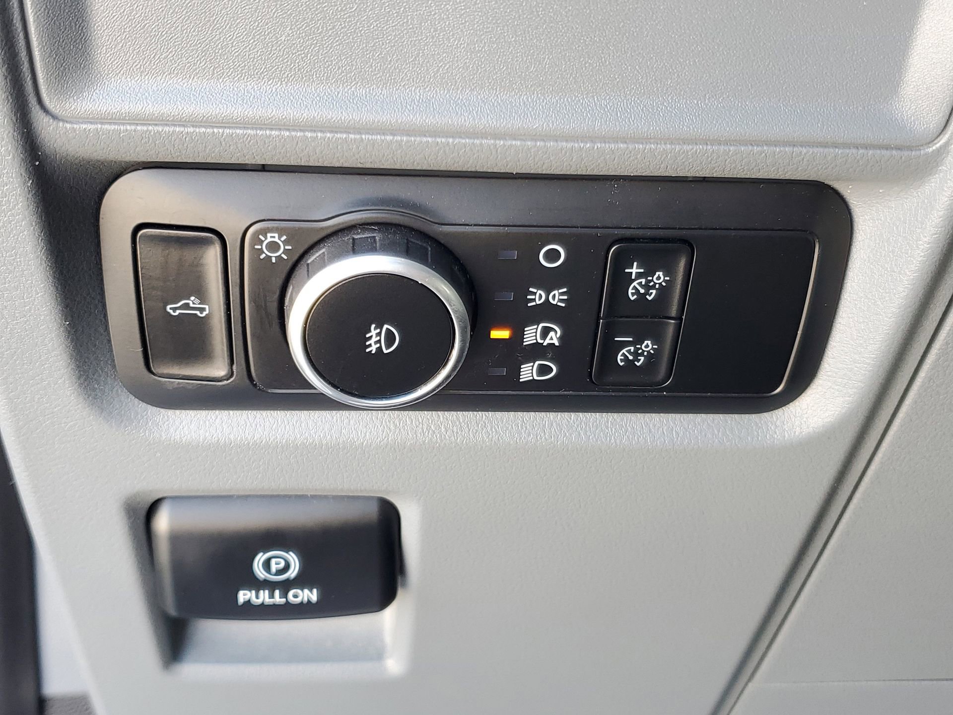 Used 2024 Ford F150 XLT w/ Mobile Office Package image 20