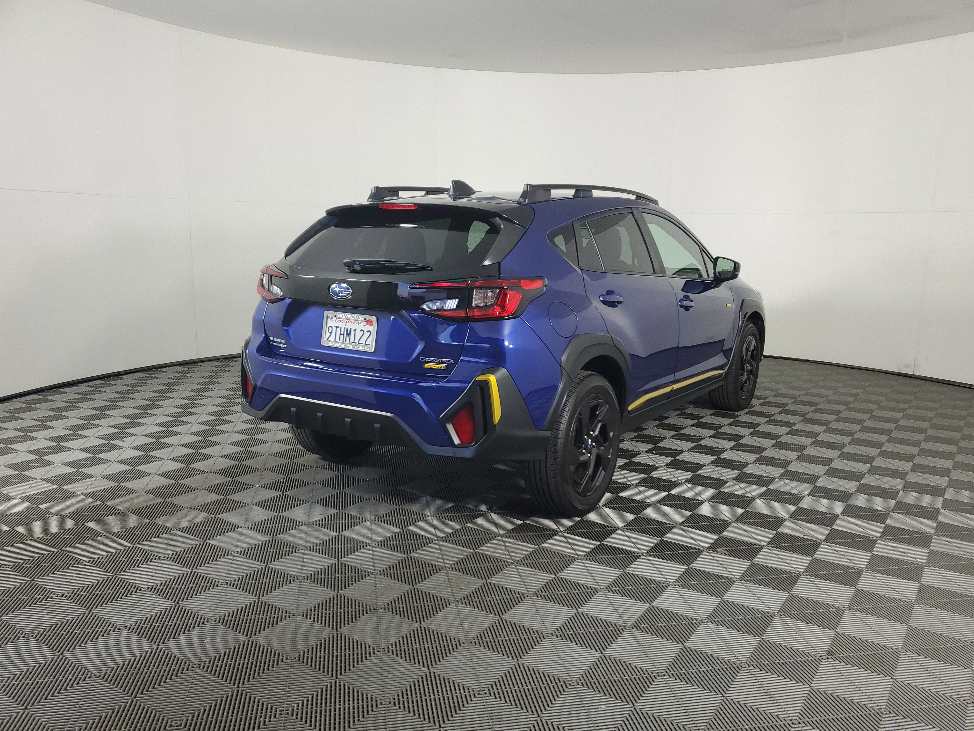 Used 2025 Subaru Crosstrek 2.5i Sport w/ Crosstrek Mirror Package image 4