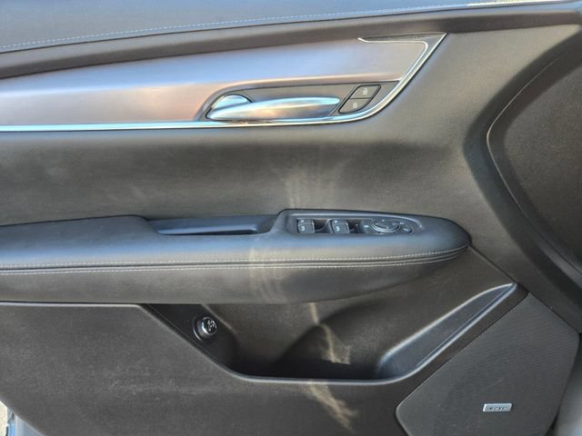 Used 2021 Cadillac XT5 Luxury FWD image 33