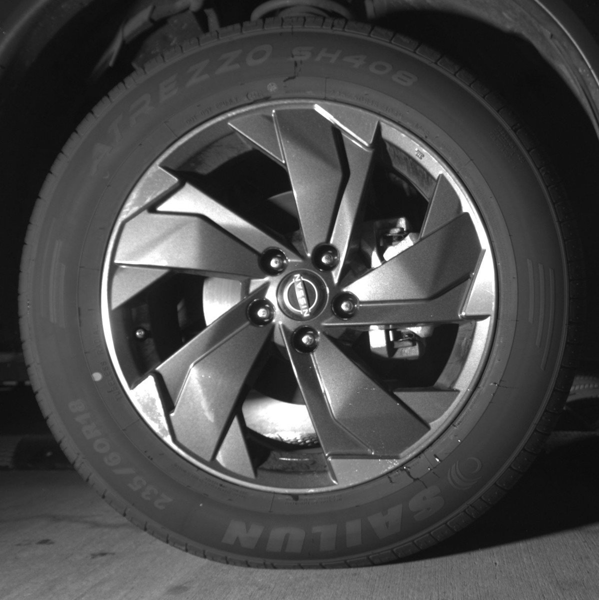Used 2025 Nissan Rogue SV AWD/4WD image 13