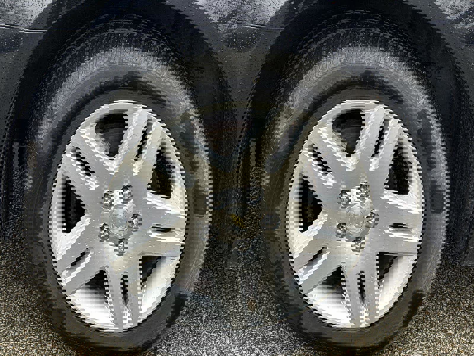 Used 2015 Chevrolet Impala LT w/ LT Sunroof Package image 13