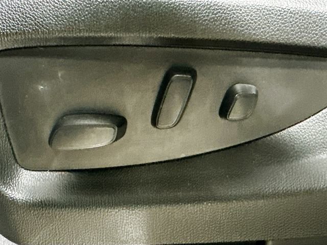 Used 2020 GMC Yukon Denali w/ Open Road Package image 22