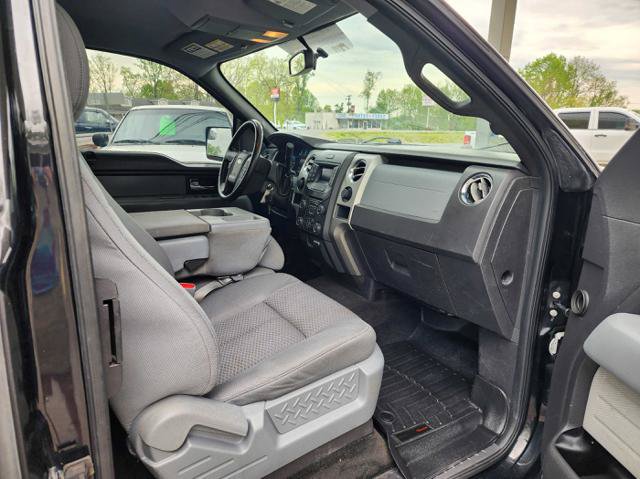 Used 2013 Ford F150 XLT w/ XLT Chrome Pkg AWD/4WD image 13