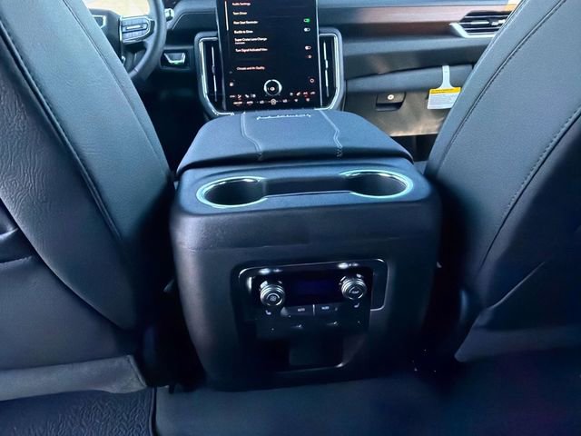 New 2026 GMC Yukon XL Denali w/ Denali Reserve Package image 15