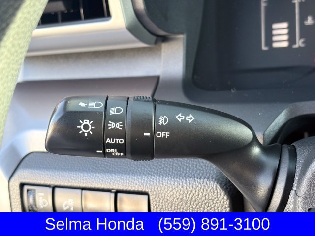 Used 2024 Toyota Tacoma SR5 AWD/4WD image 14