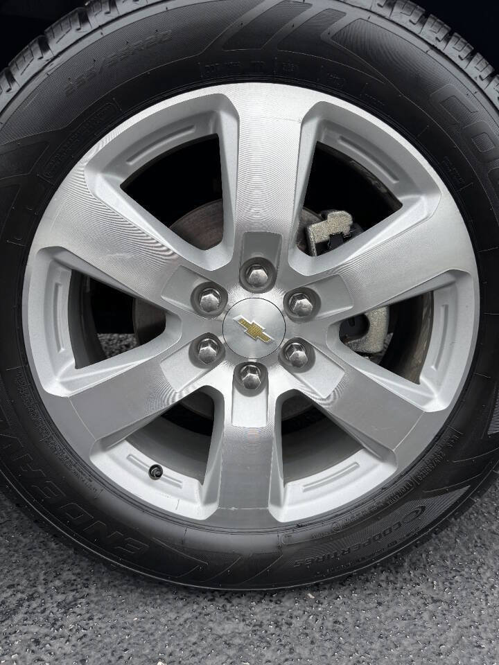 Used 2017 Chevrolet Traverse Premier FWD image 10