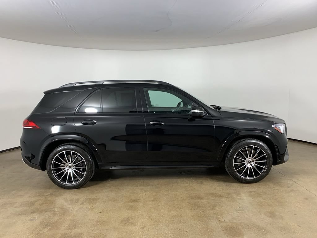 Used 2022 Mercedes-Benz GLE 350 4MATIC w/ AMG Line Exterior image 7