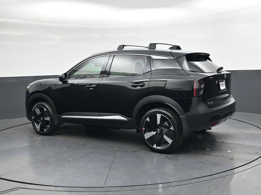 Certified 2026 Nissan Kicks SR FWD image 10