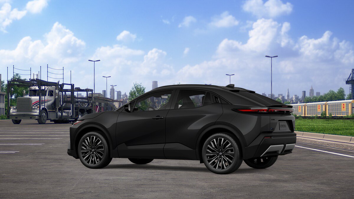 New 2026 Toyota C-HR AWD/4WD image 5