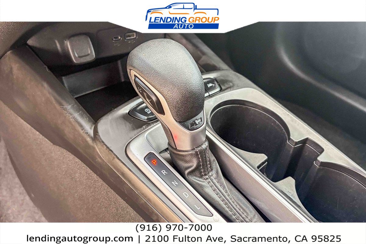 Used 2024 Chevrolet Trax LS FWD image 18