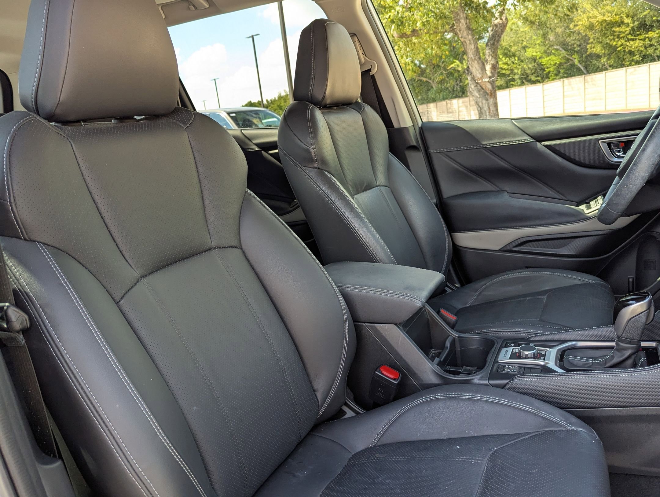 Used 2024 Subaru Forester Limited image 30