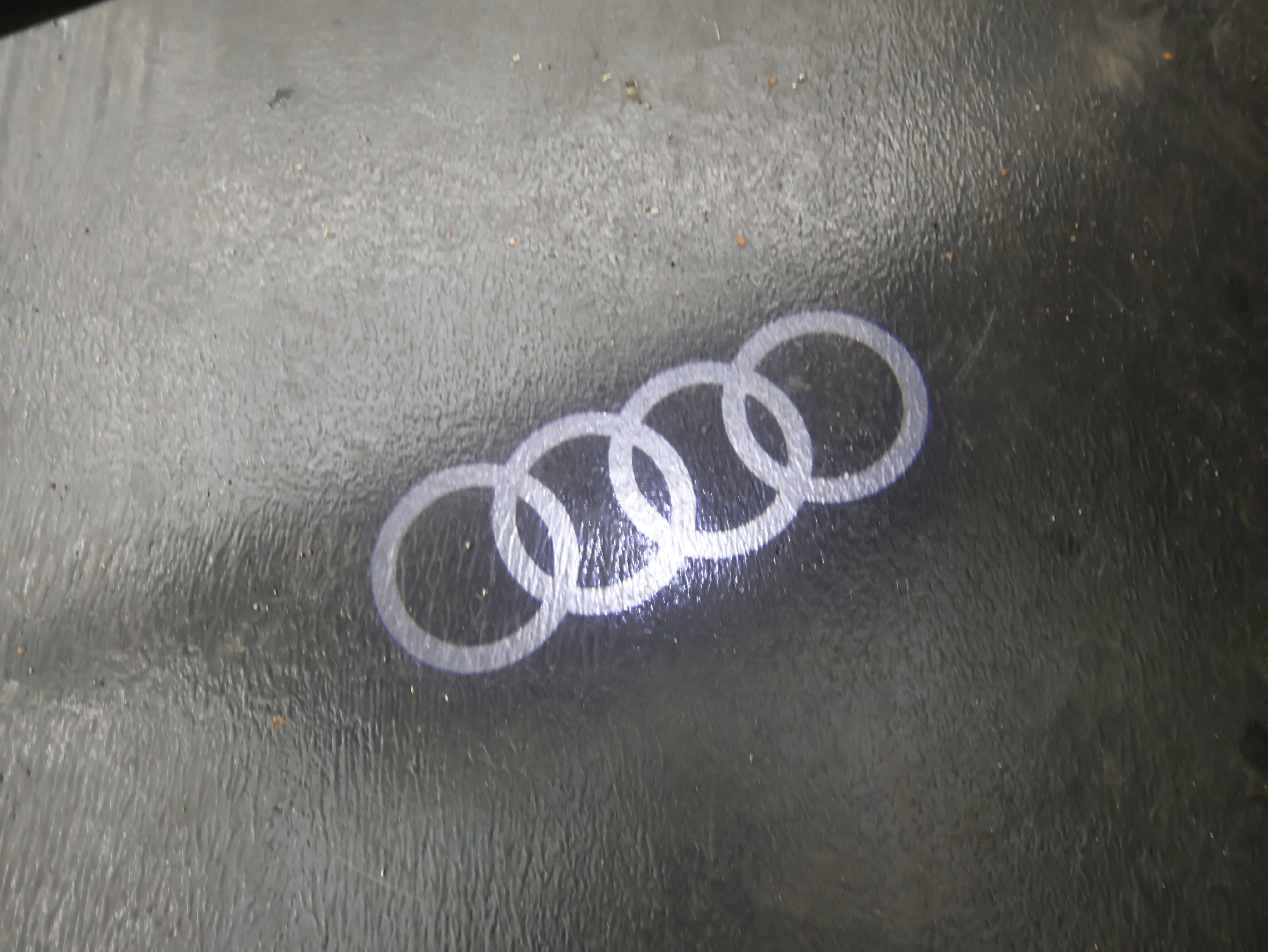 Used 2019 Audi Q8 Premium Plus w/ Premium Plus image 24