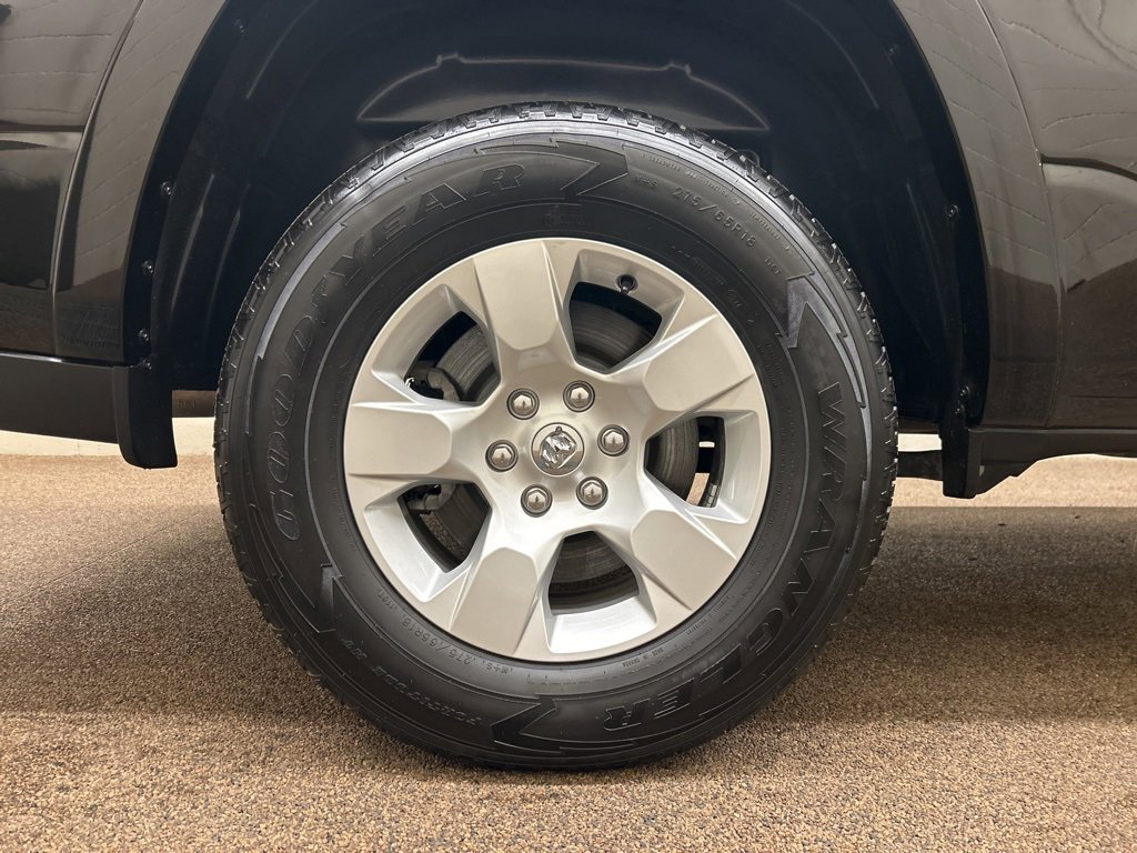 Used 2025 RAM 1500 Big Horn image 27