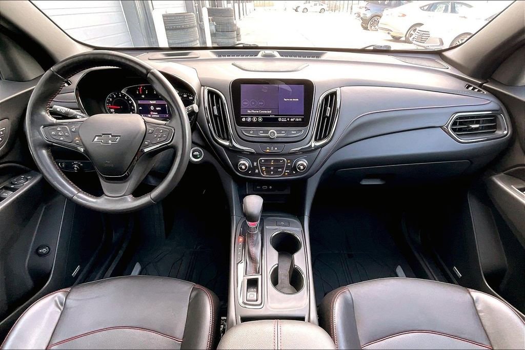 Used 2022 Chevrolet Equinox RS w/ RS Leather Package FWD image 15