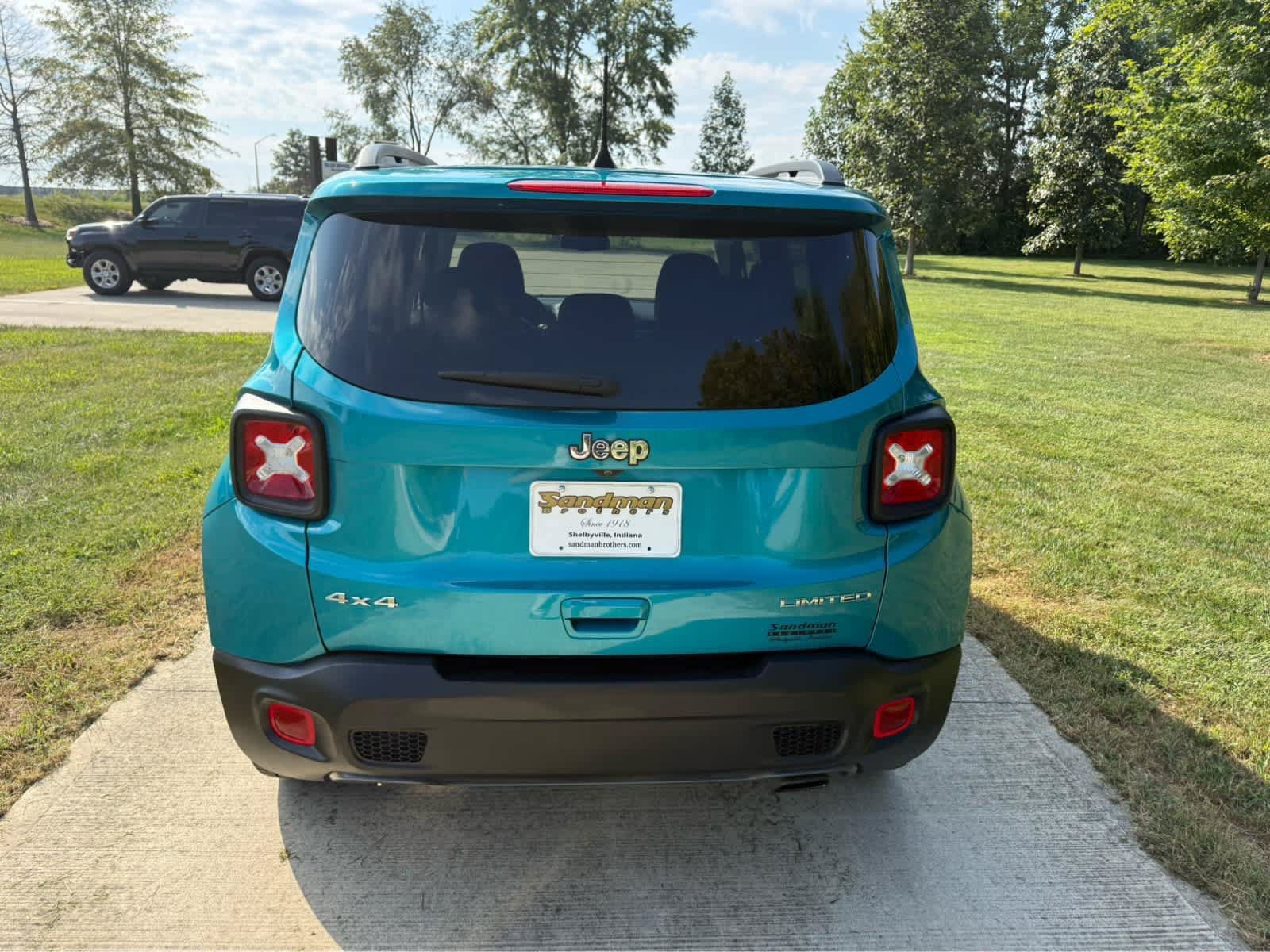 Used 2022 Jeep Renegade Limited AWD/4WD image 4
