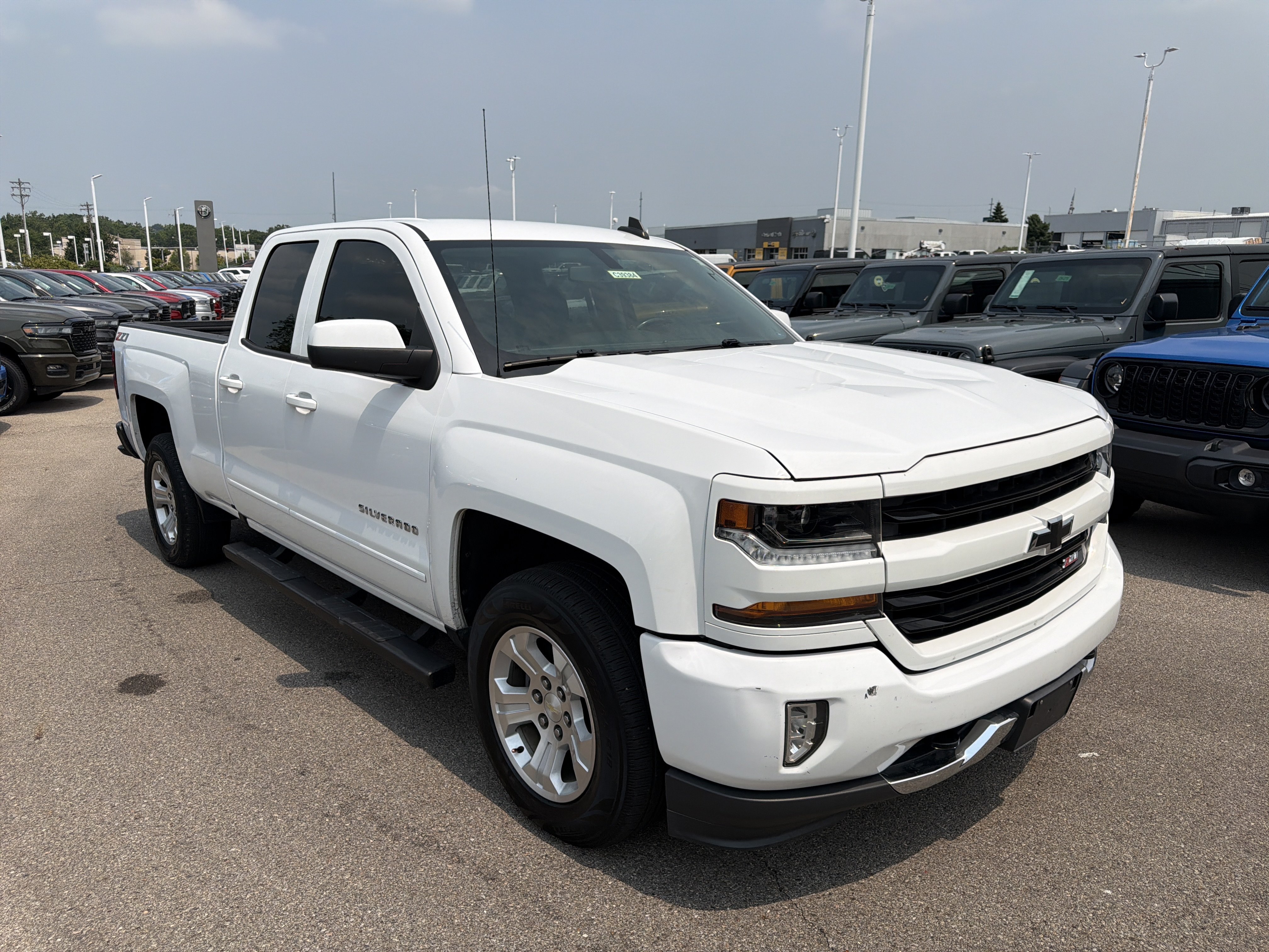 Used 2019 Chevrolet Silverado 1500 LT w/ All Star Edition AWD/4WD image 14