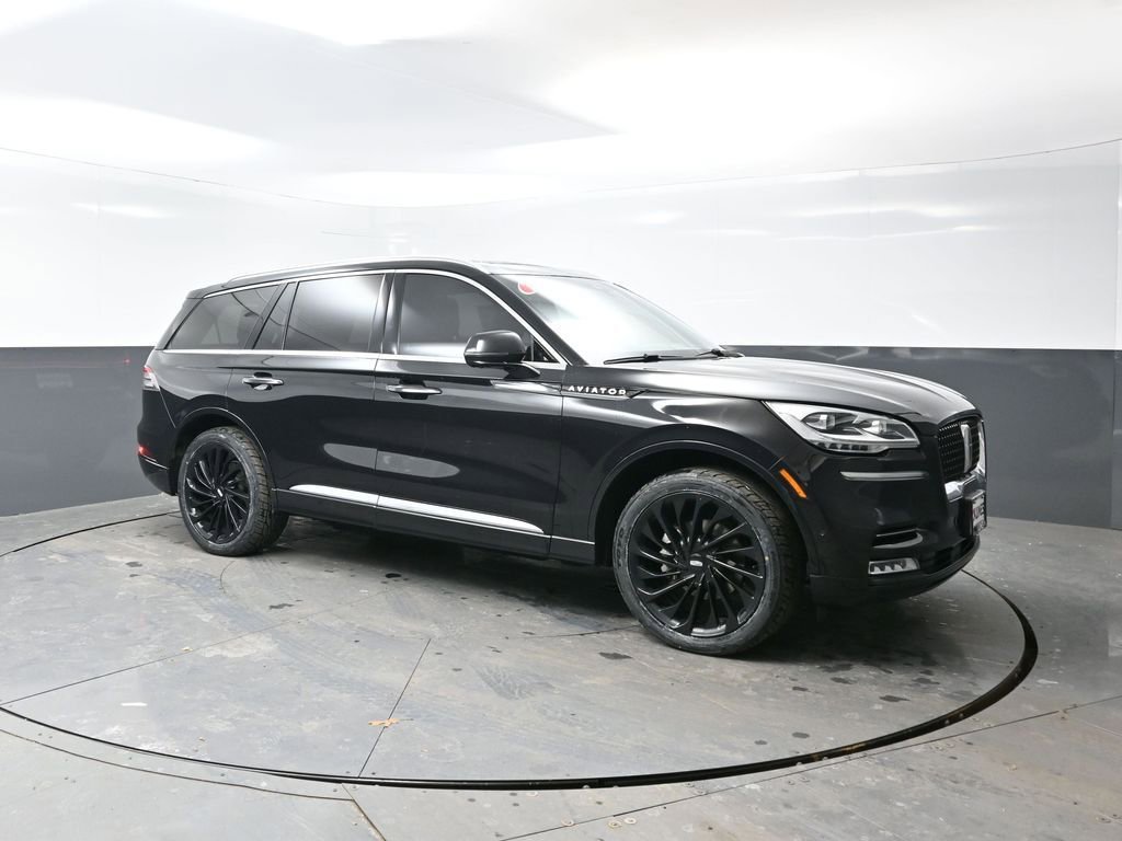 Used 2022 Lincoln Aviator Reserve w/ Equipment Group 201A image 5