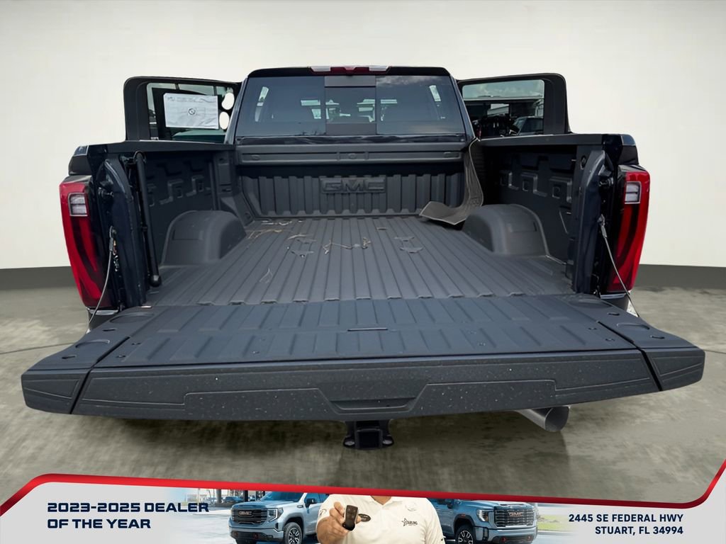 New 2025 GMC Sierra 2500 SLT w/ SLT Premium Package image 13
