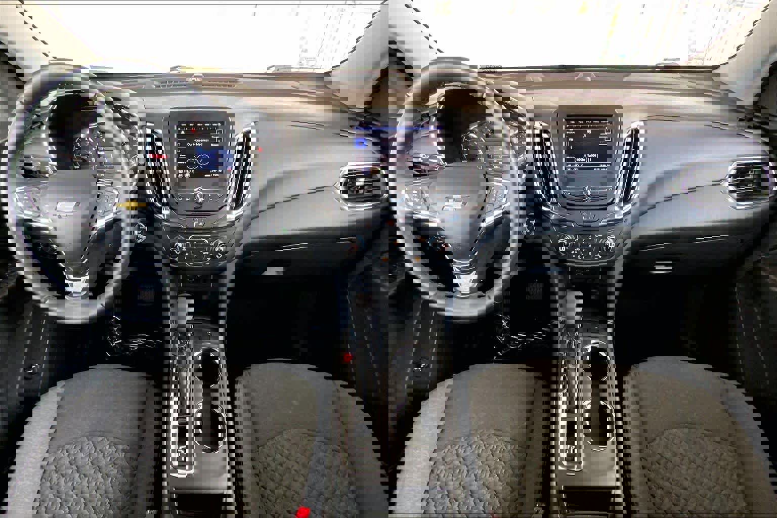 Used 2024 Chevrolet Equinox LT image 30