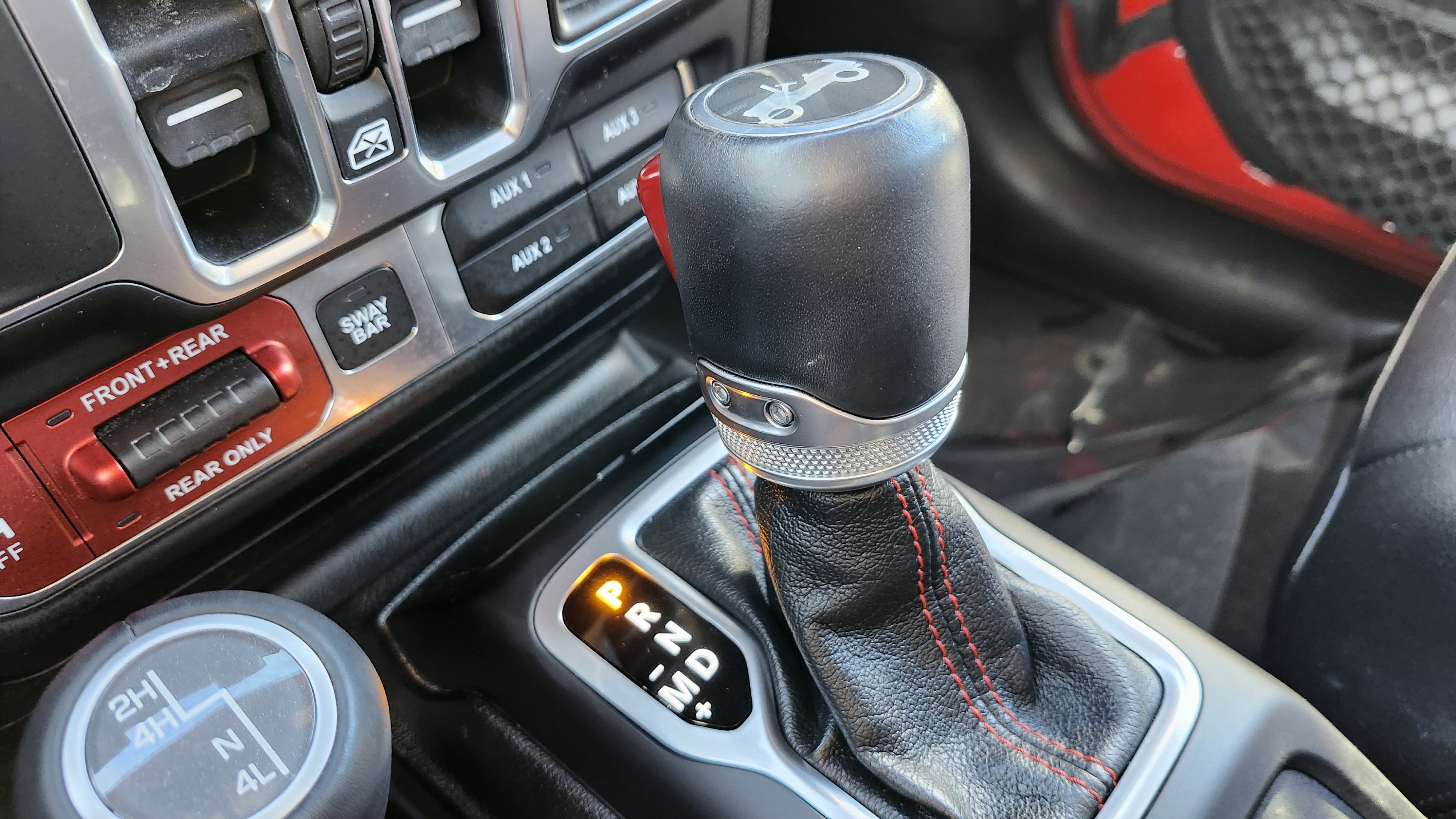 Used 2018 Jeep Wrangler Unlimited Rubicon image 31