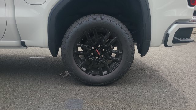 New 2026 GMC Sierra 1500 Elevation w/ X31 Off-Road Package AWD/4WD image 9