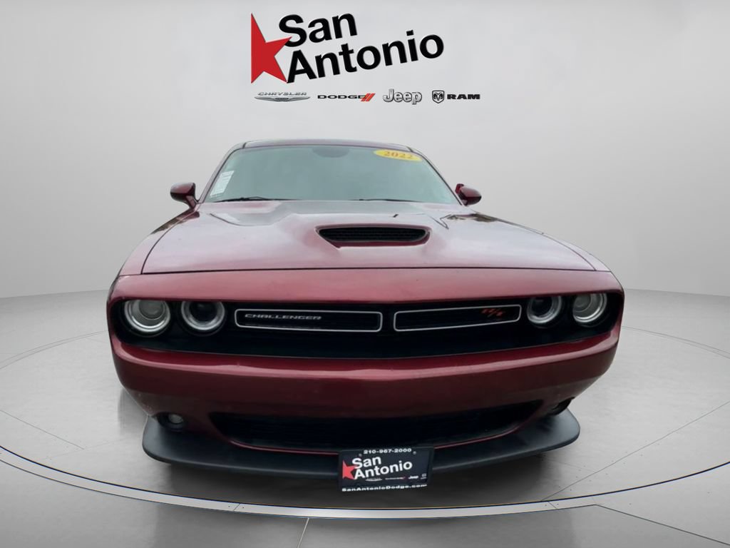 Used 2022 Dodge Challenger R/T RWD image 3