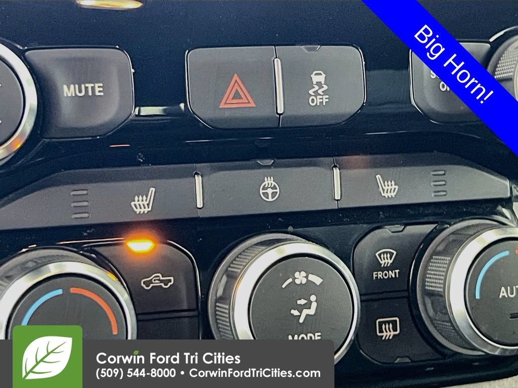 Used 2022 RAM 3500 Big Horn w/ Night Edition AWD/4WD image 23