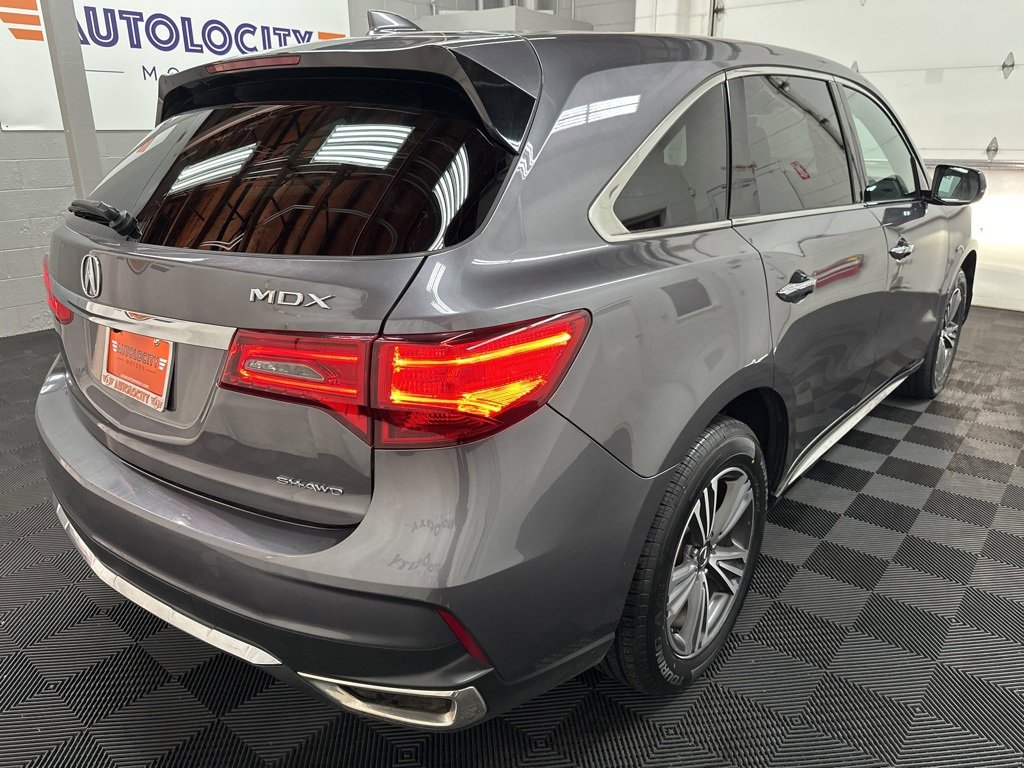 Used 2017 Acura MDX SH-AWD image 10