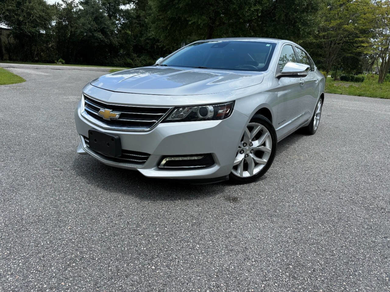 Used 2015 Chevrolet Impala LTZ FWD image 29
