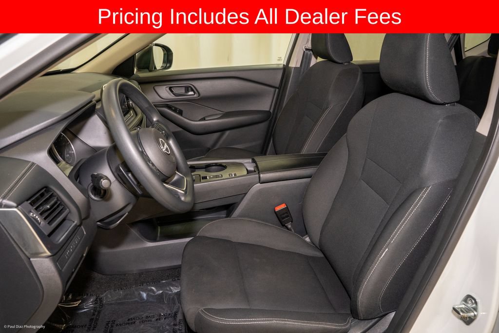 Used 2024 Nissan Rogue S FWD image 9