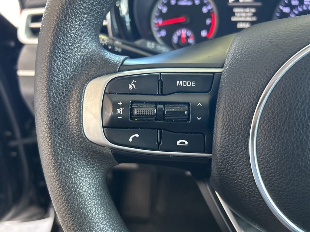 Used 2022 Kia K5 LXS image 45