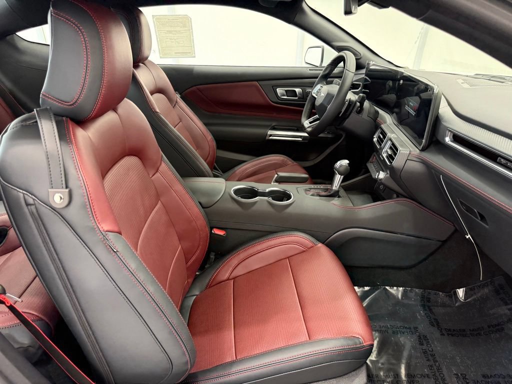 New 2026 Ford Mustang GT Premium w/ GT Performance Package RWD image 17
