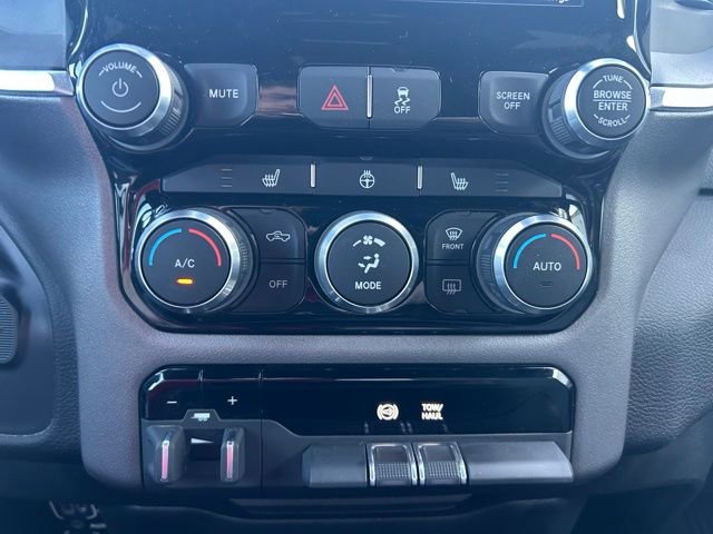 Used 2021 RAM 2500 Big Horn w/ Level 1 Equipment Group image 29