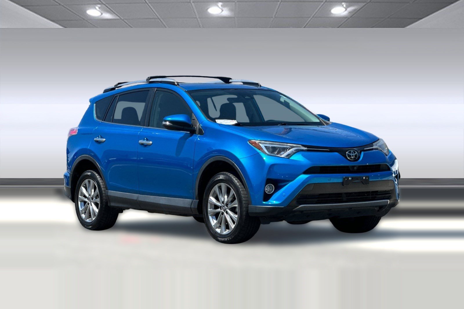Used 2017 Toyota RAV4 Limited w/ Advanced Technology Package FWD image 6