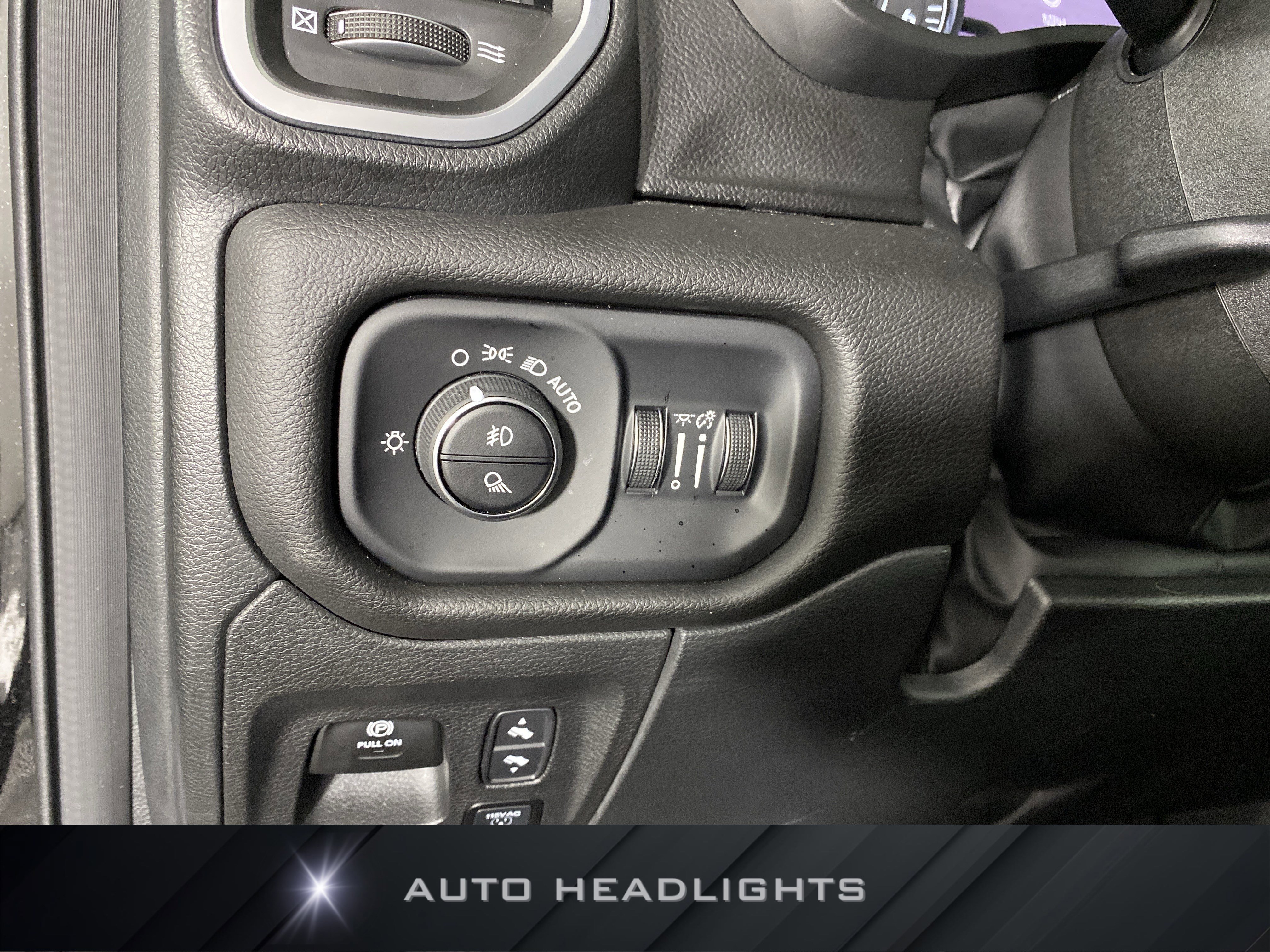 Used 2025 RAM 1500 Big Horn image 27