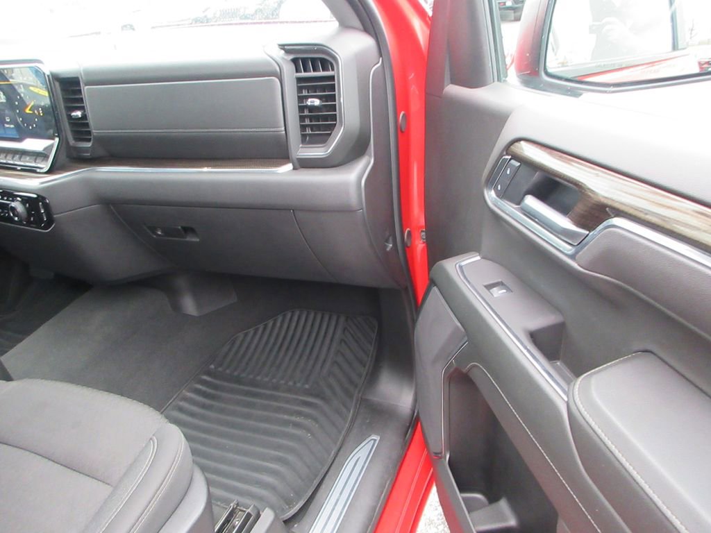 Certified 2025 Chevrolet Silverado 1500 LT image 21