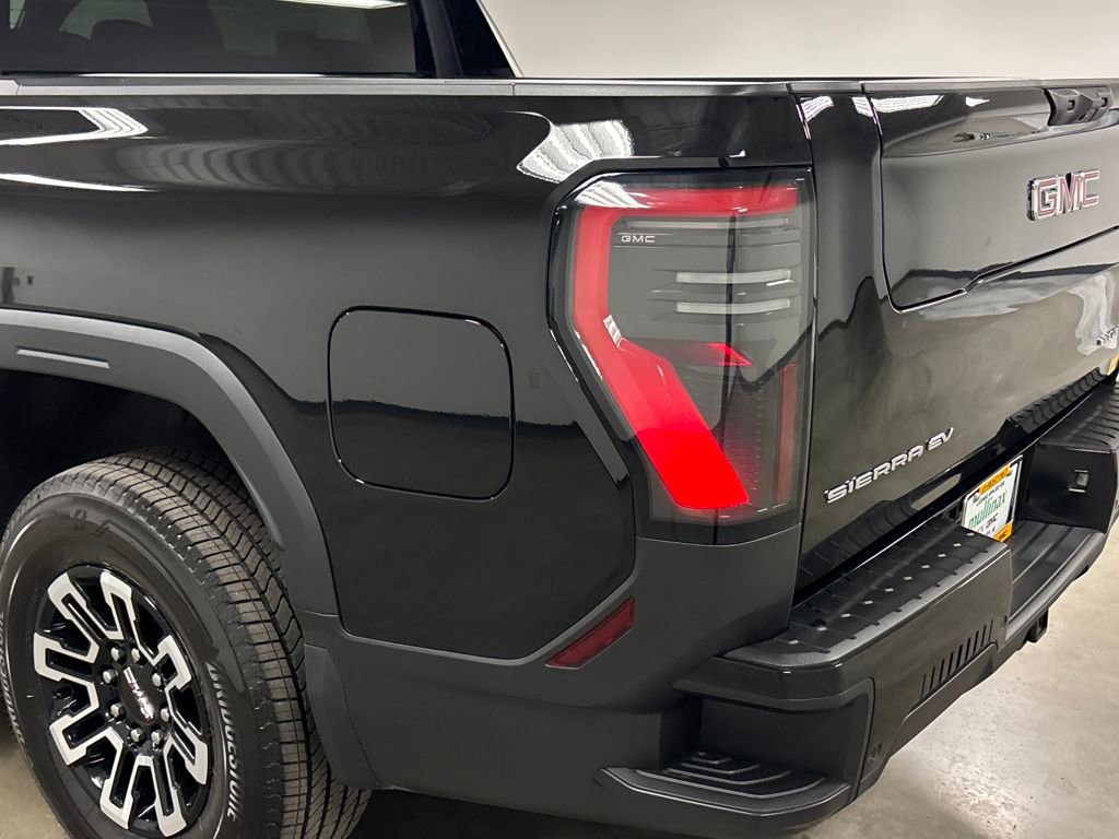 New 2026 GMC Sierra EV Elevation image 15