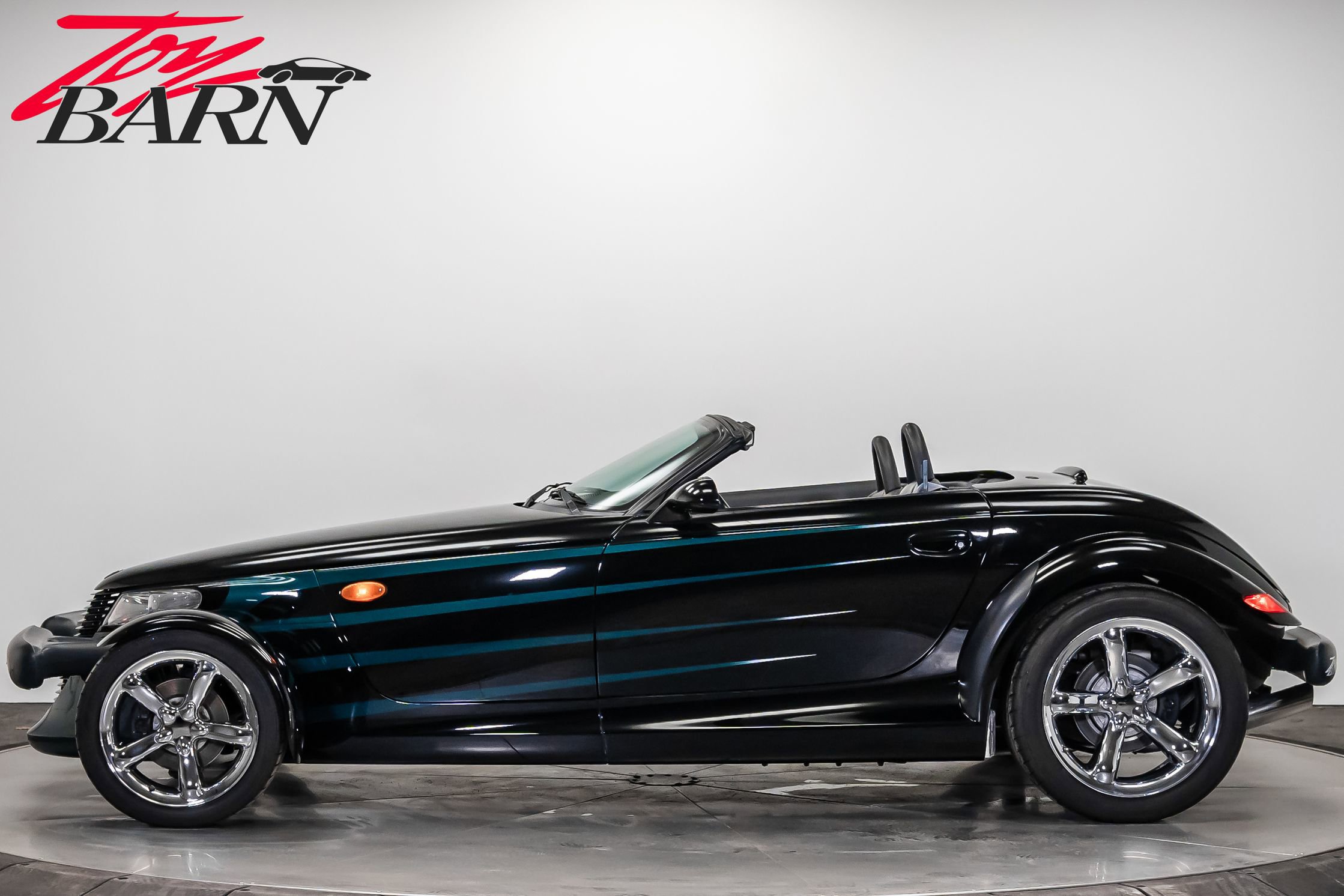 Used 2000 Plymouth Prowler video 2