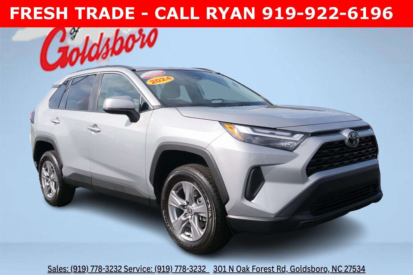 Used 2024 Toyota RAV4 XLE image 1