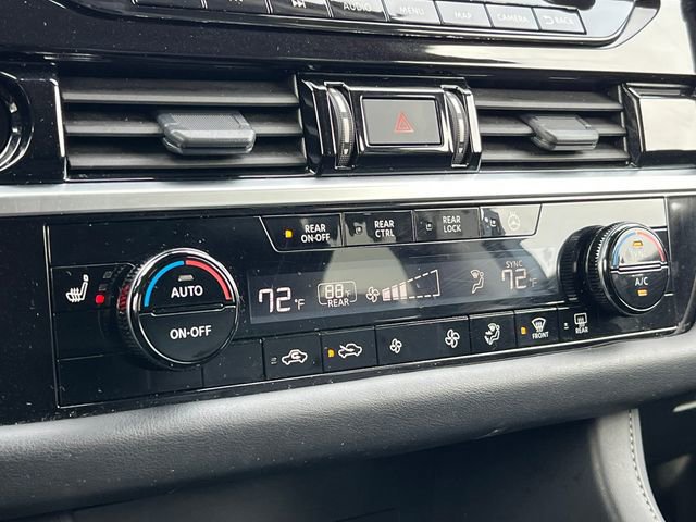 Used 2025 Nissan Pathfinder SL image 29