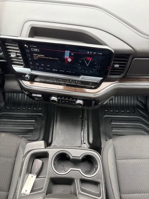 Used 2024 GMC Sierra 3500 SLE w/ SLE Convenience Package image 30