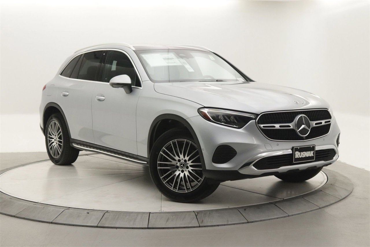 New 2026 Mercedes-Benz GLC 300