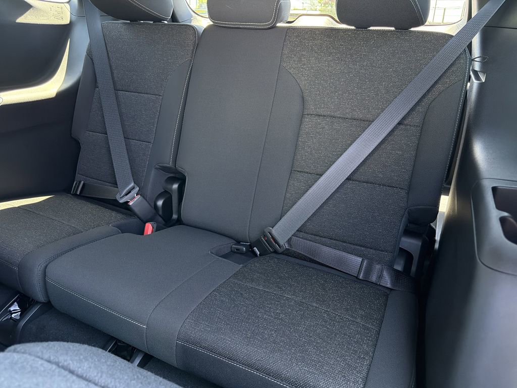 New 2026 Chevrolet Traverse LT FWD image 17