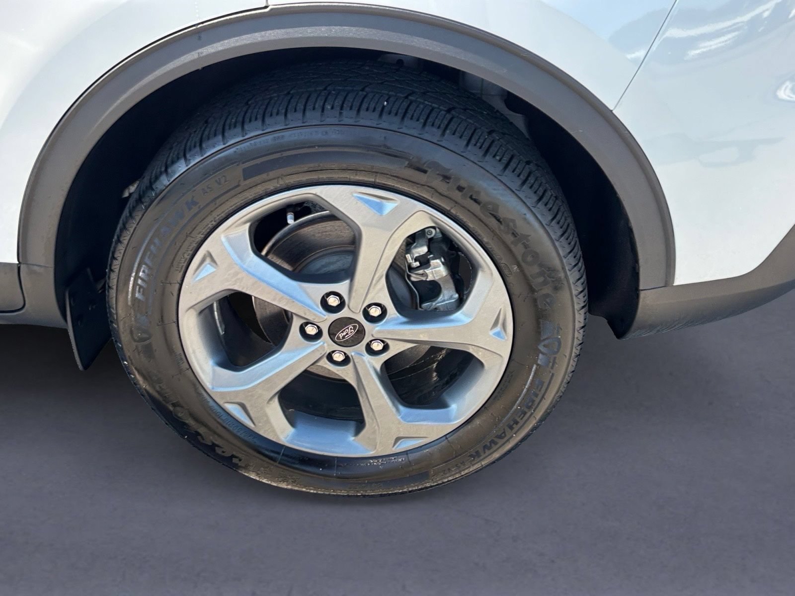 Used 2025 Ford Escape ST-Line Select AWD/4WD image 9