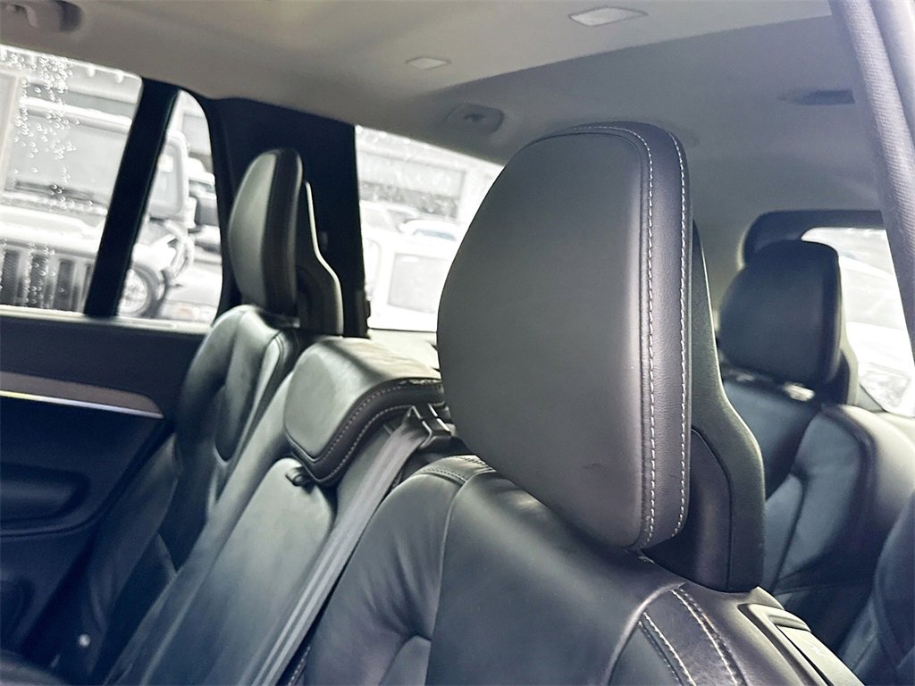 Used 2022 Volvo XC90 T8 Inscription image 29