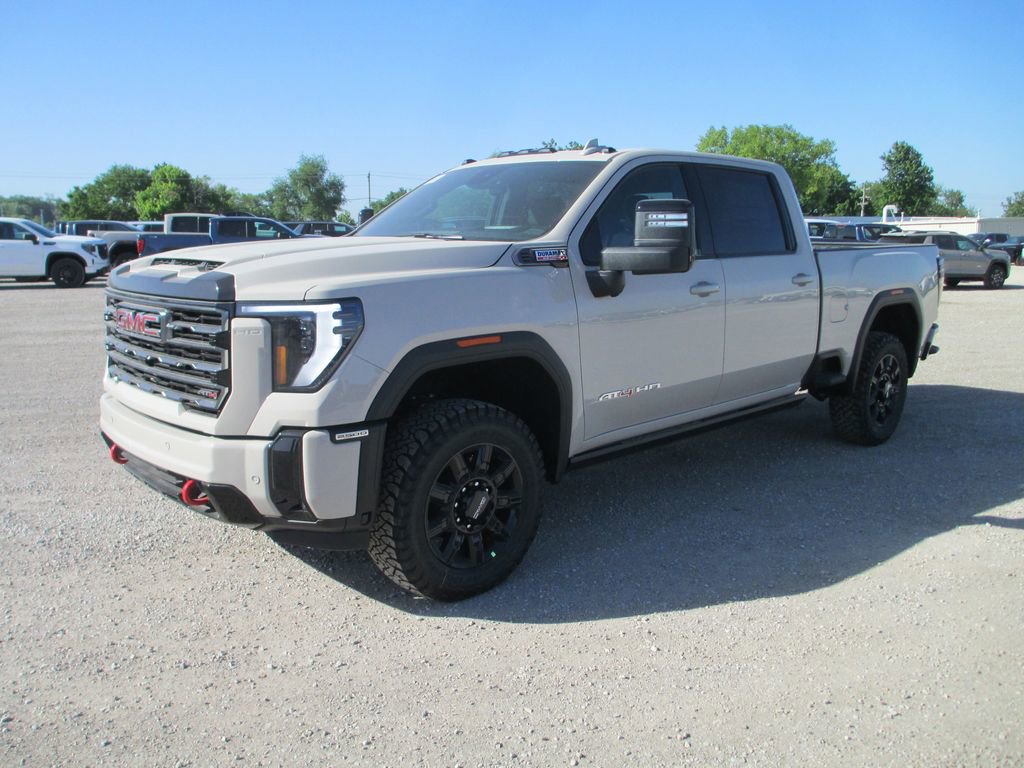 New 2026 GMC Sierra 2500 AT4 w/ AT4 Premium Plus Package AWD/4WD image 10