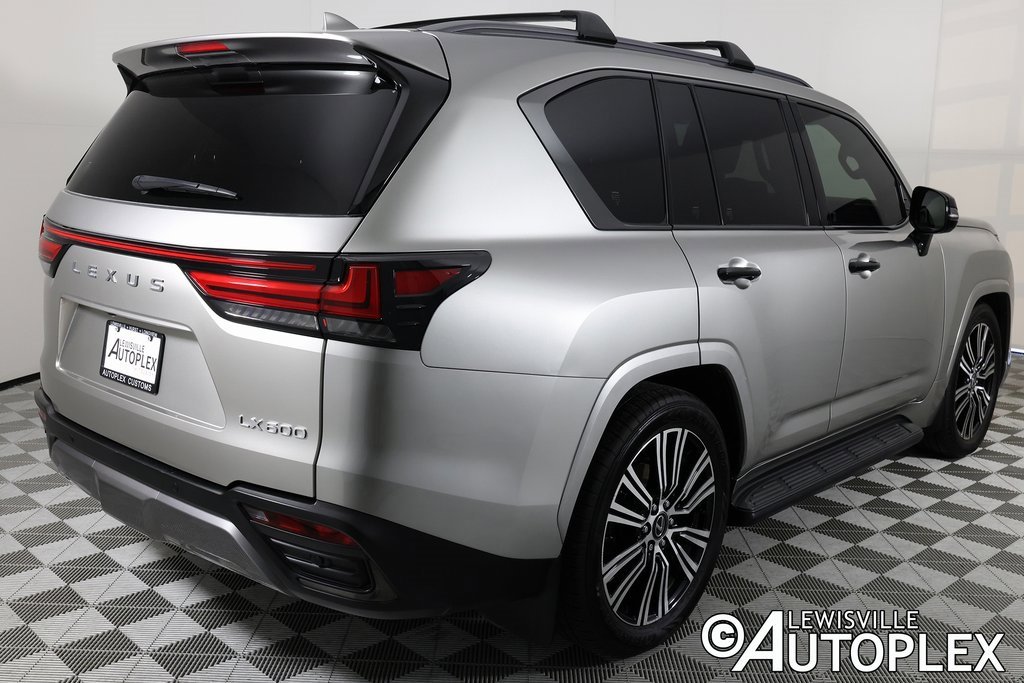 Used 2024 Lexus LX 600 4WD w/ Appearance Package image 5